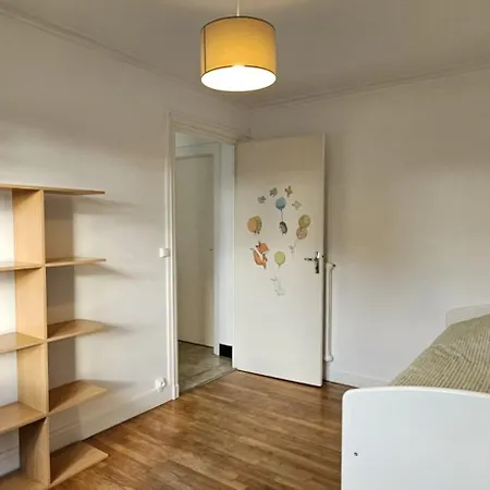 Semesterbostad Maison Agreable, Quartier Calme Lorient