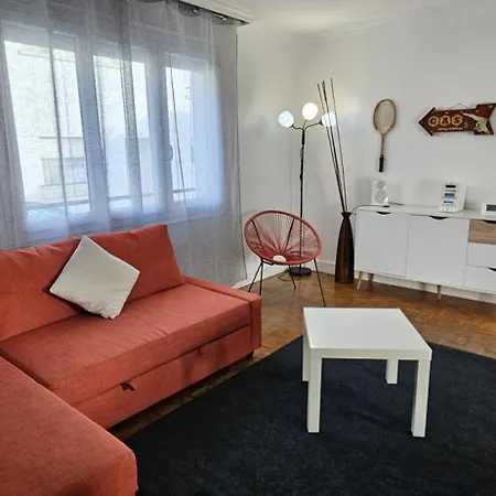 Semesterbostad Maison Agreable, Quartier Calme *